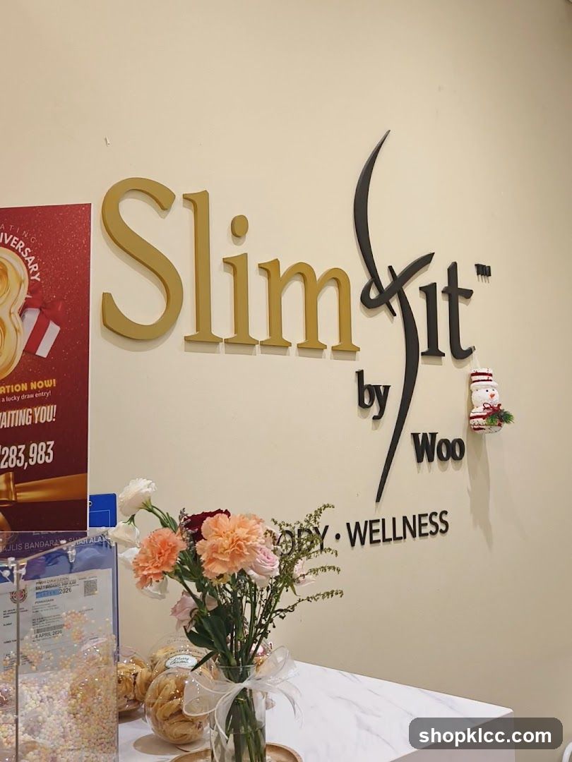 Slim Fit by Woo