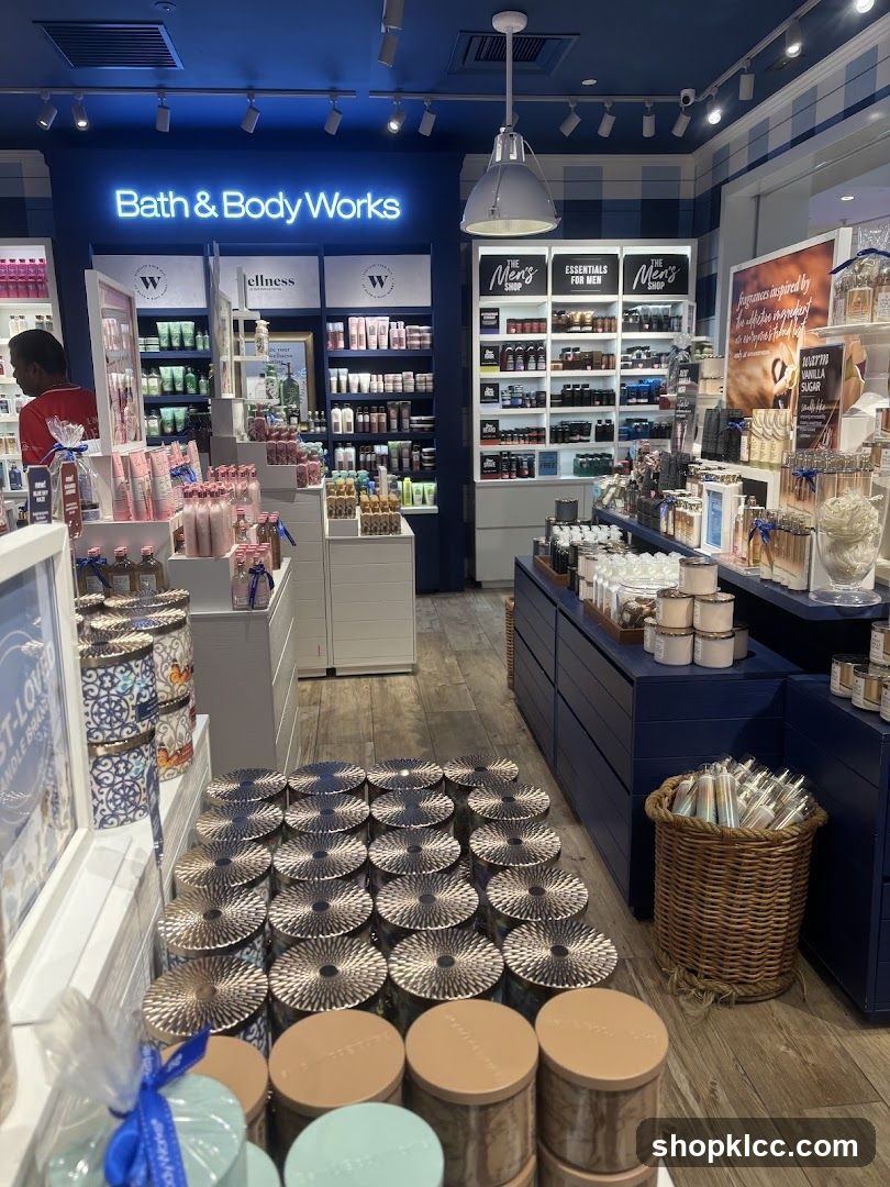 Bath & Body Works Interior