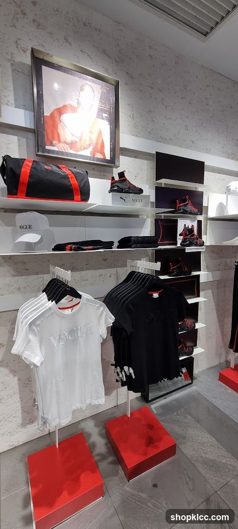 Vogue x Puma Display