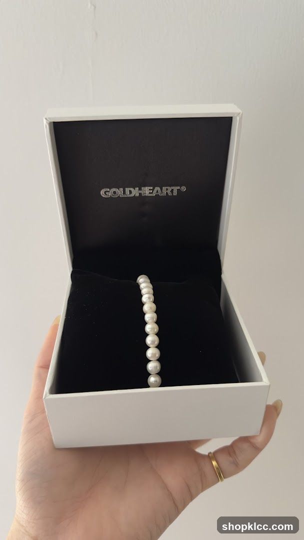 Pearl Bracelet in a Jewelry Box