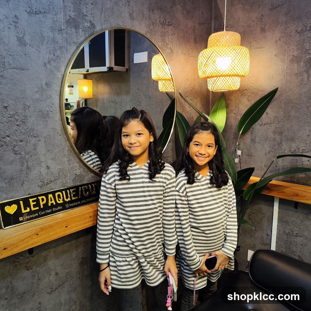 Two girls in a salon