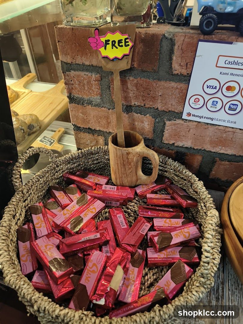 Free Snacks