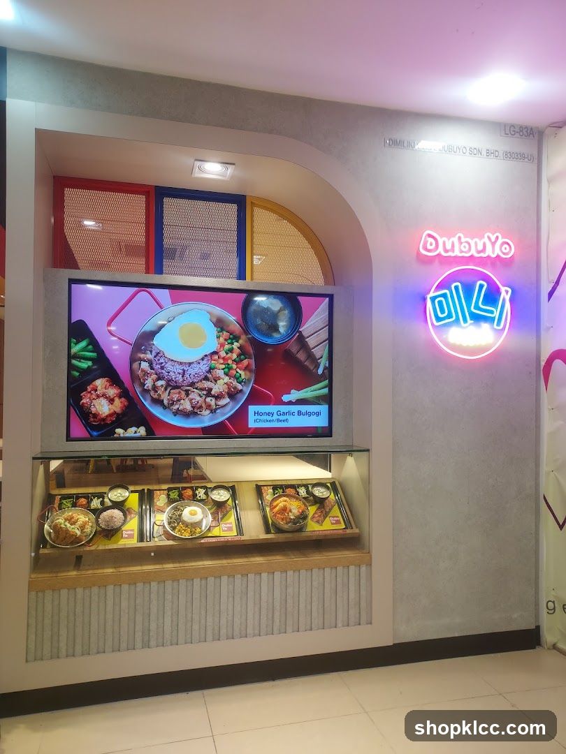 DubuYo Food Display