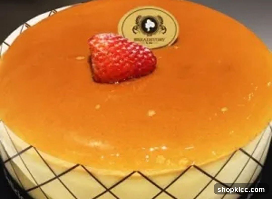Caramel Cake with Strawberry