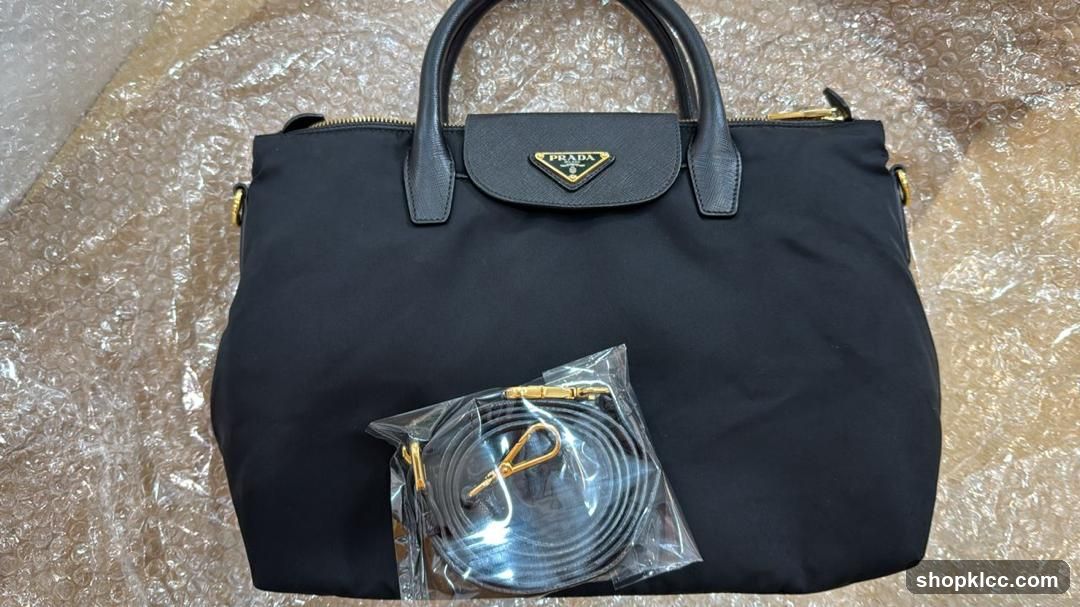 Typical Lux & Bag Services