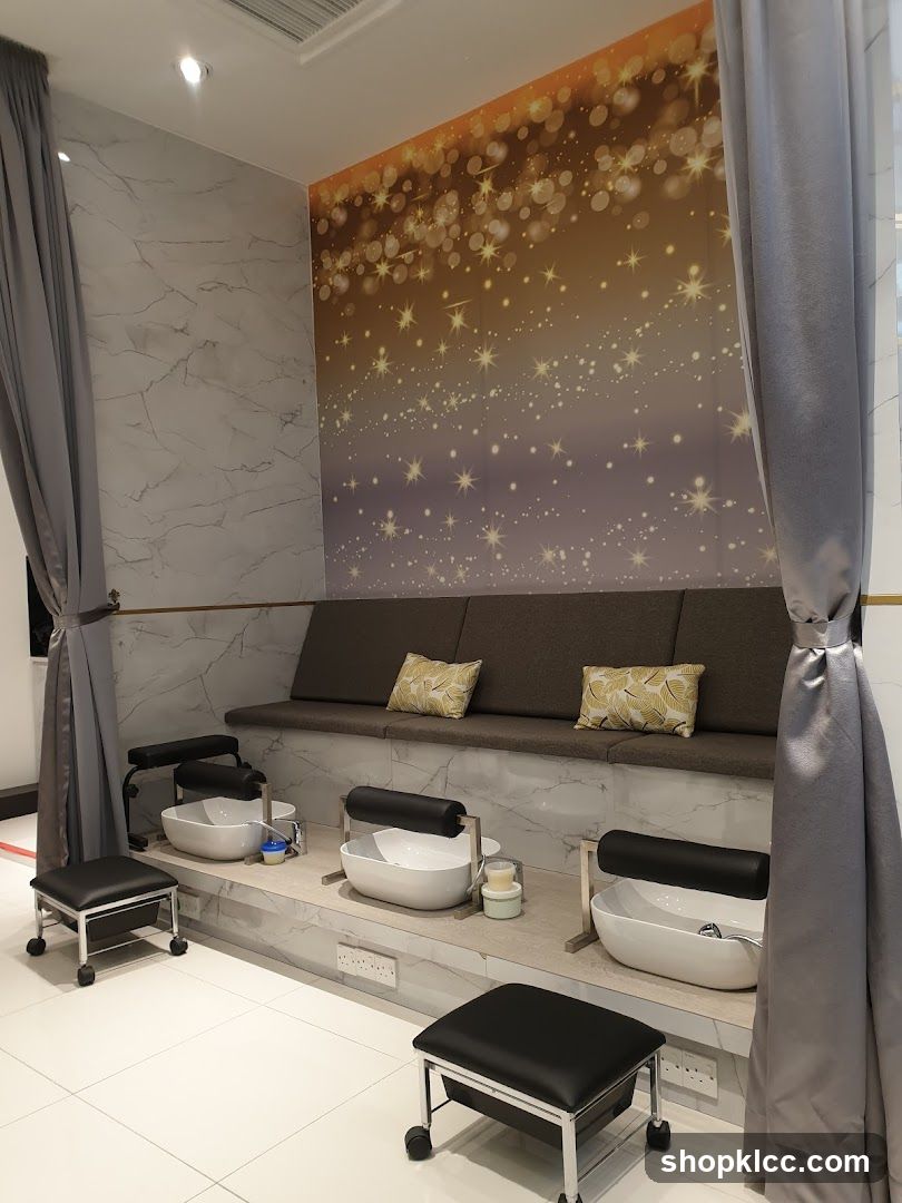 Pedicure Station