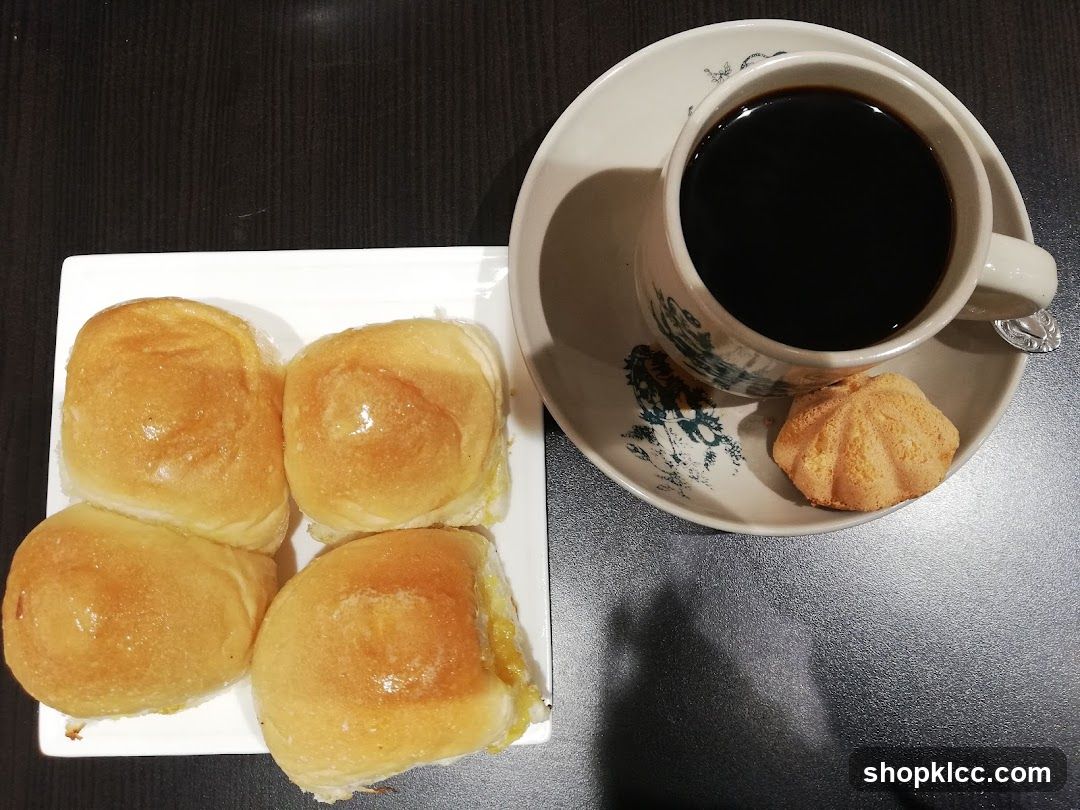 Coffee and Buns