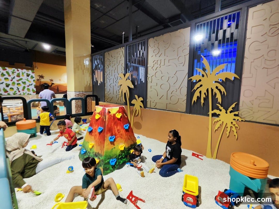 Jr Sahara Playland