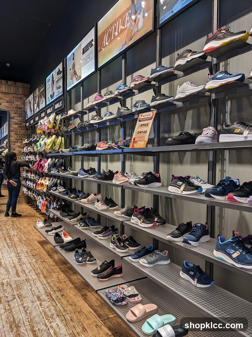Skechers Store Display