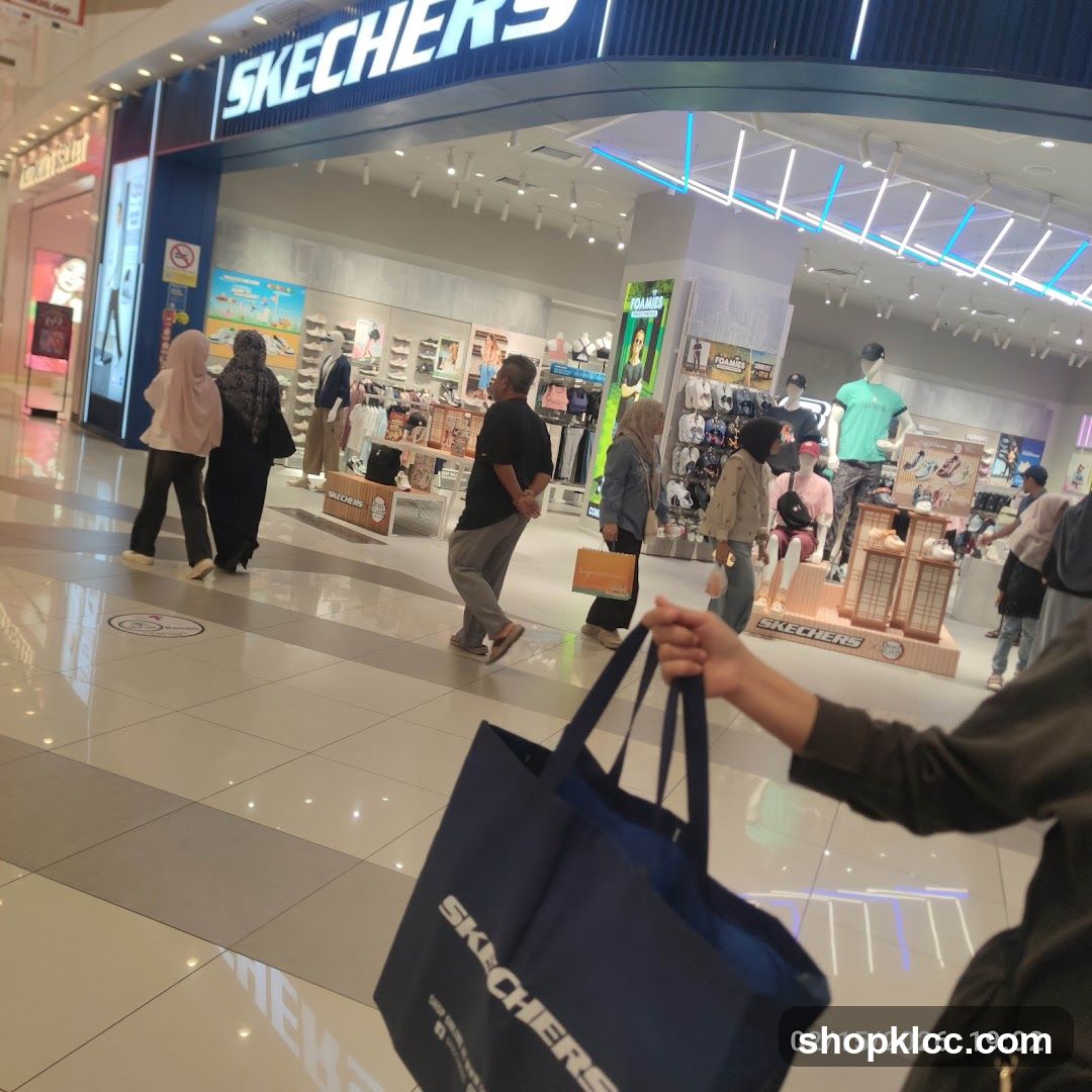 Skechers Storefront