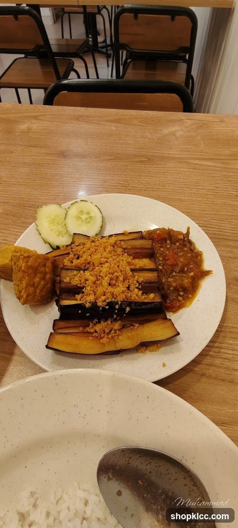 Eggplant dish with rice