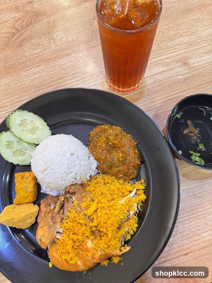 Fried Chicken Meal with Iced Tea