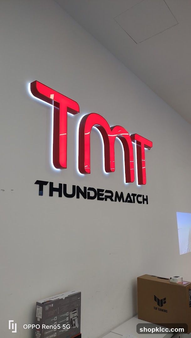 TMT ThunderMatch Signage