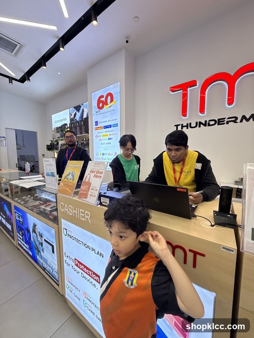TMT Store Interior