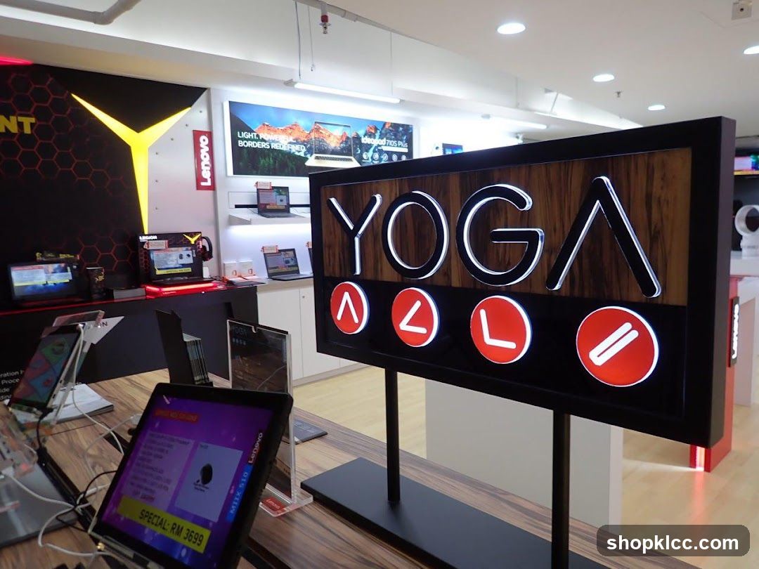 Lenovo Store Display