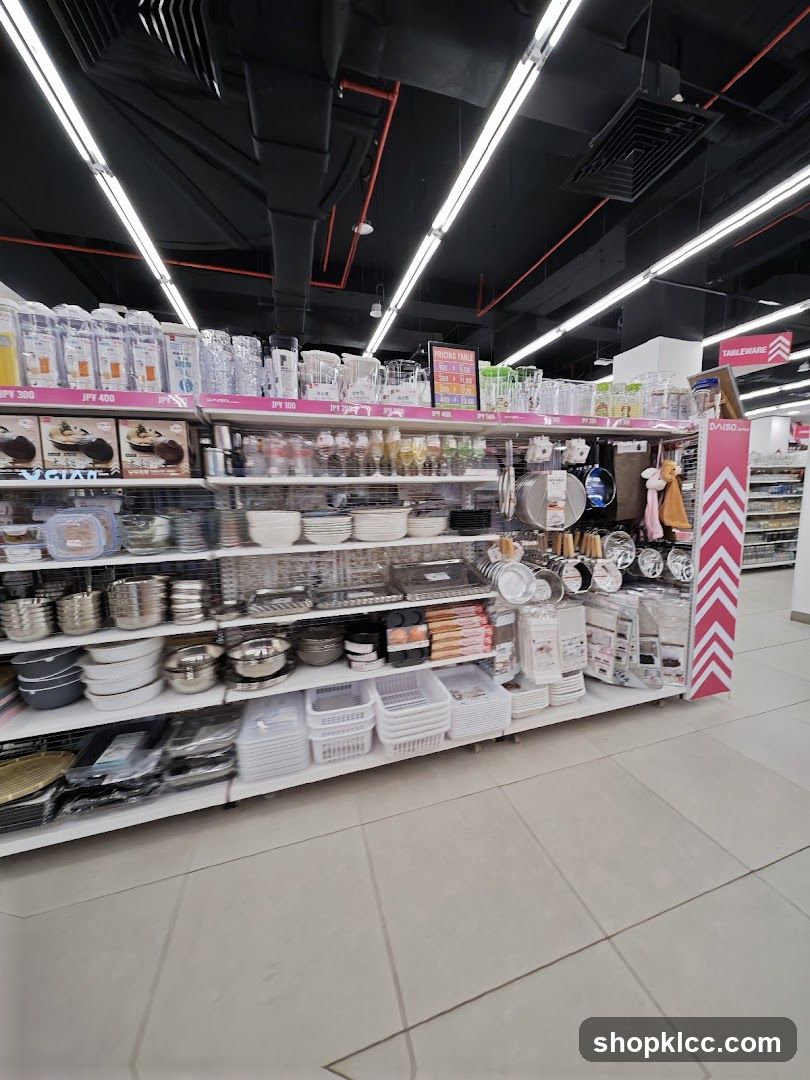 Kitchenware and Storage Items