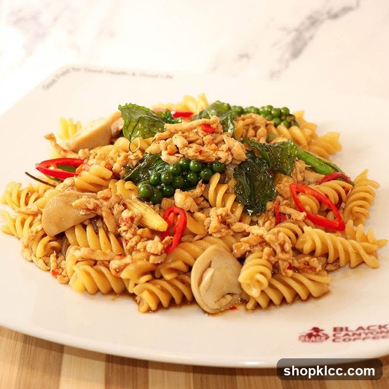 Spicy Pasta with Chicken and Vegetables