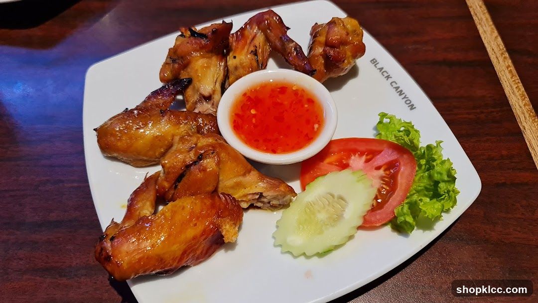 Chicken Wings with Sweet Chili Sauce