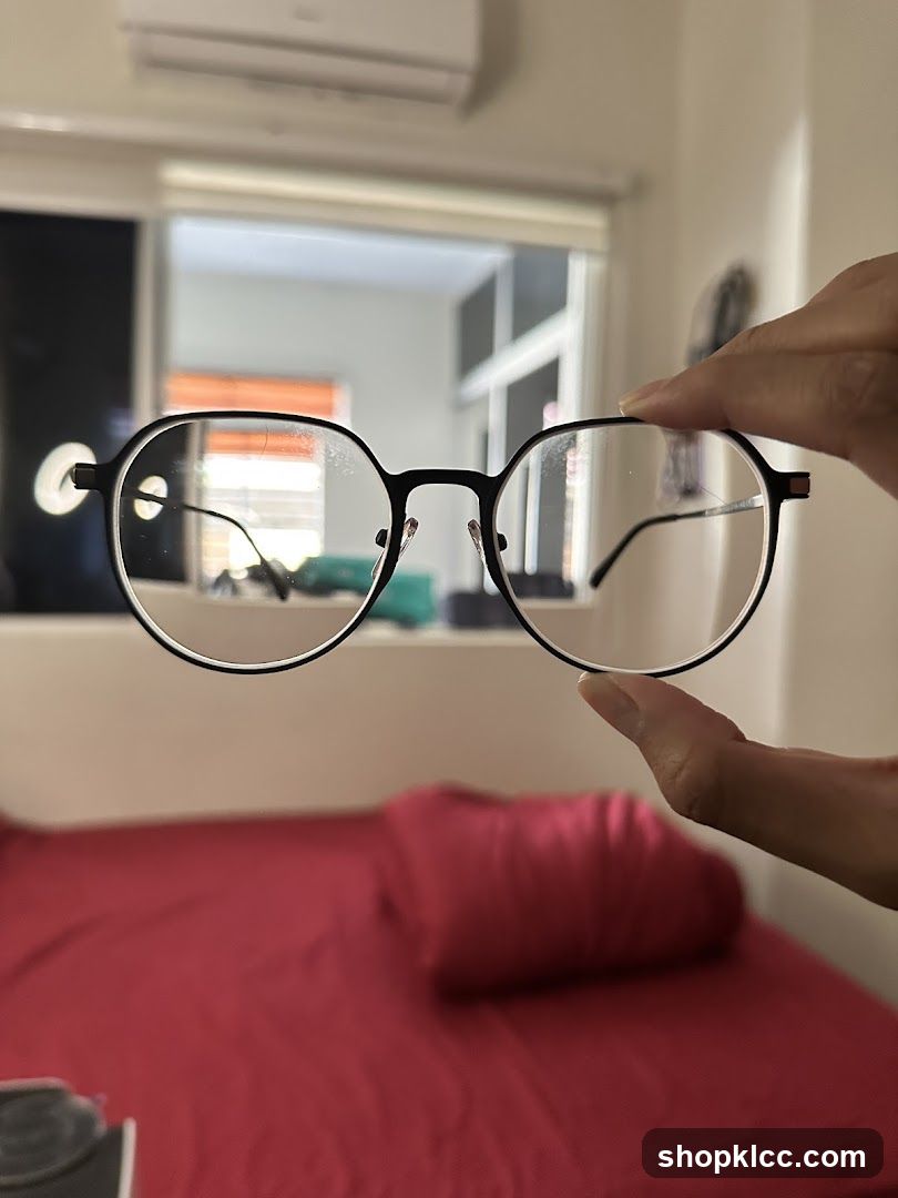 Eyeglasses