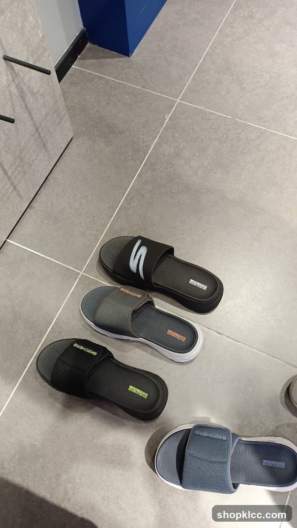 Skechers Slides