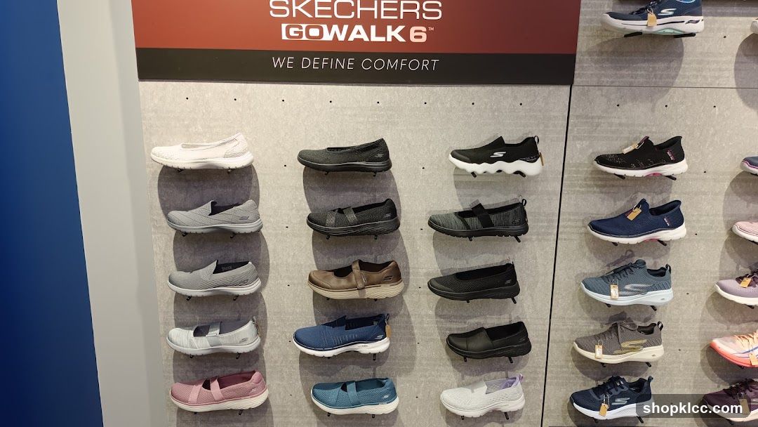 Skechers Go Walk 6 Display