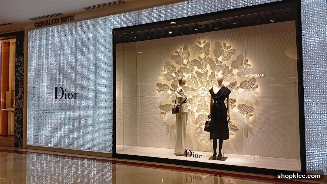 Dior Boutique Window Display