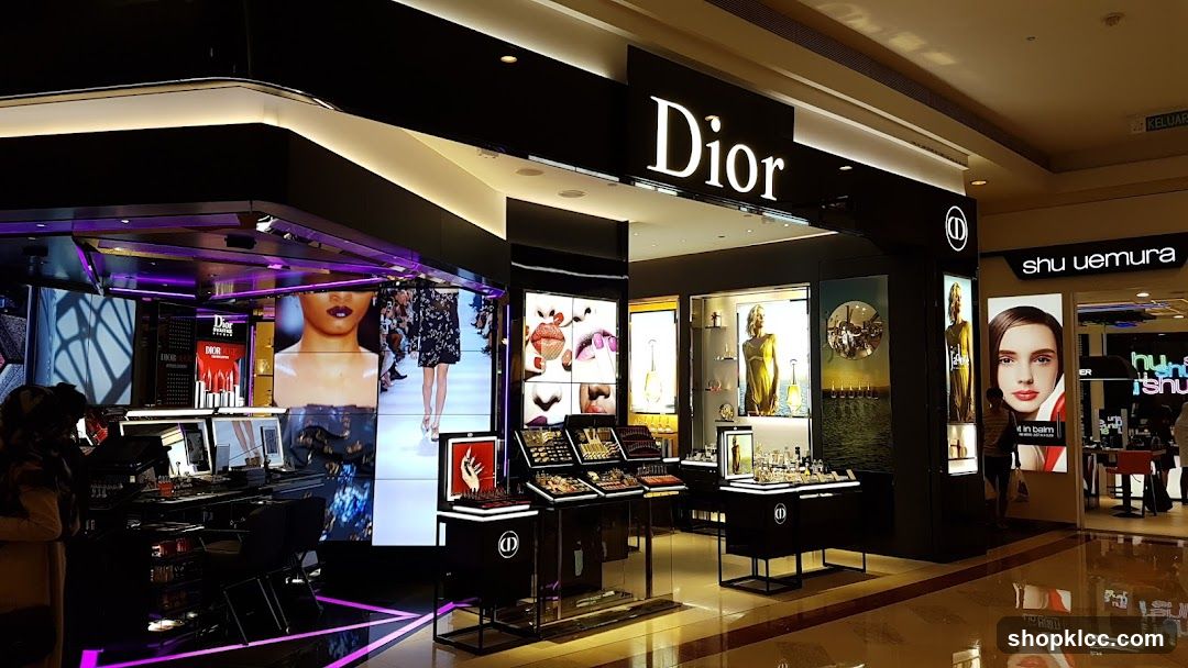 Dior Storefront