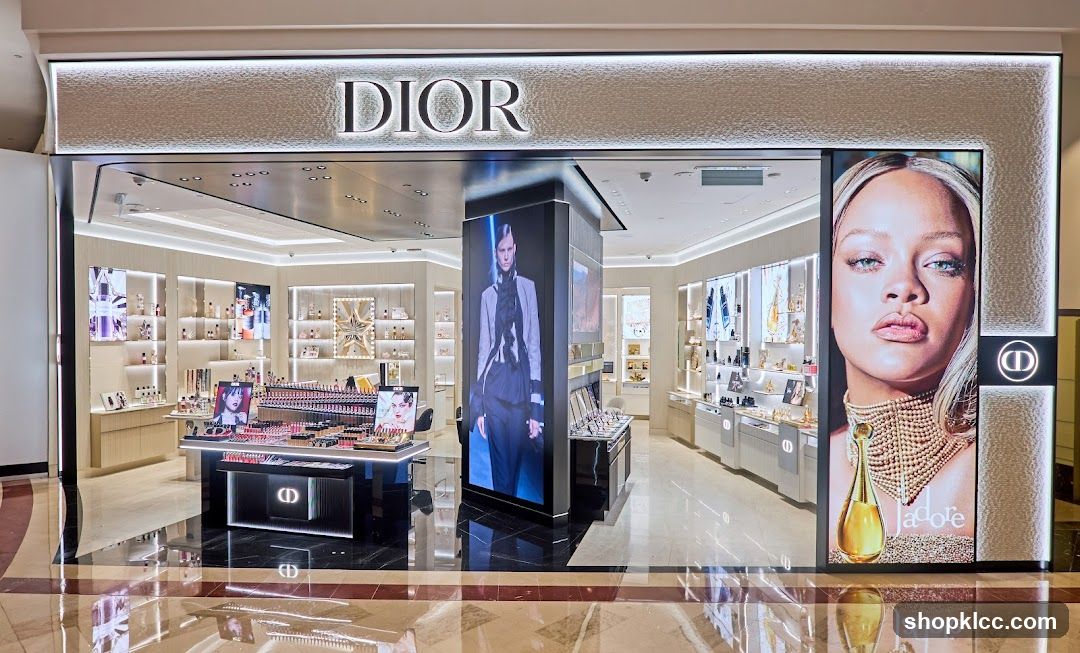 Dior Storefront