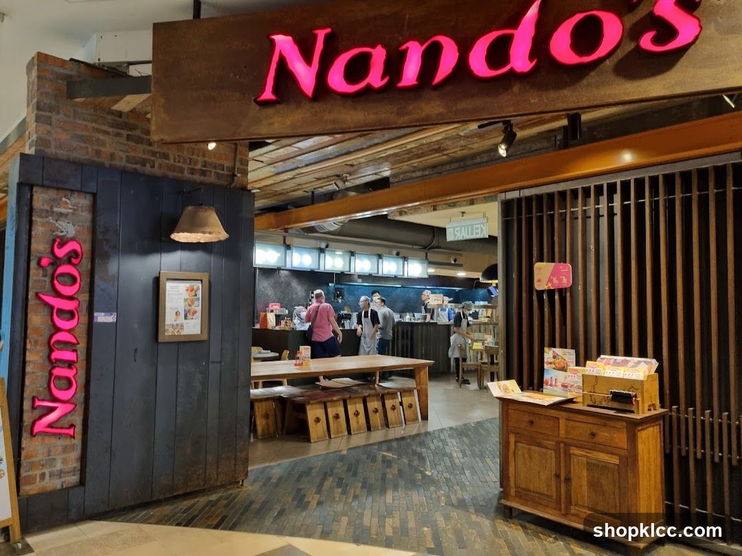 Nando's Interior View