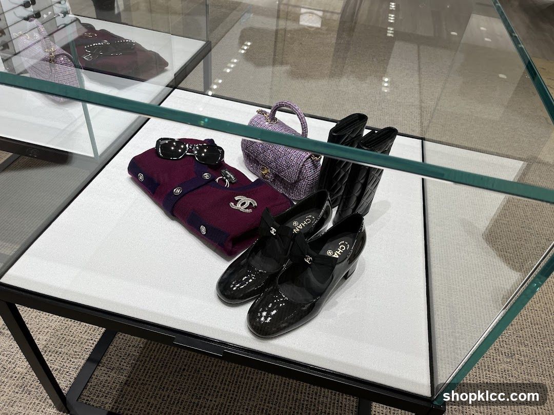 Chanel Display