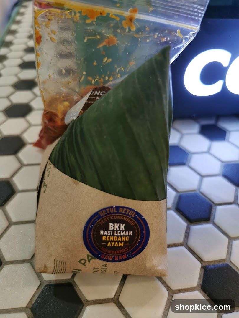 Nasi Lemak Rendang Ayam