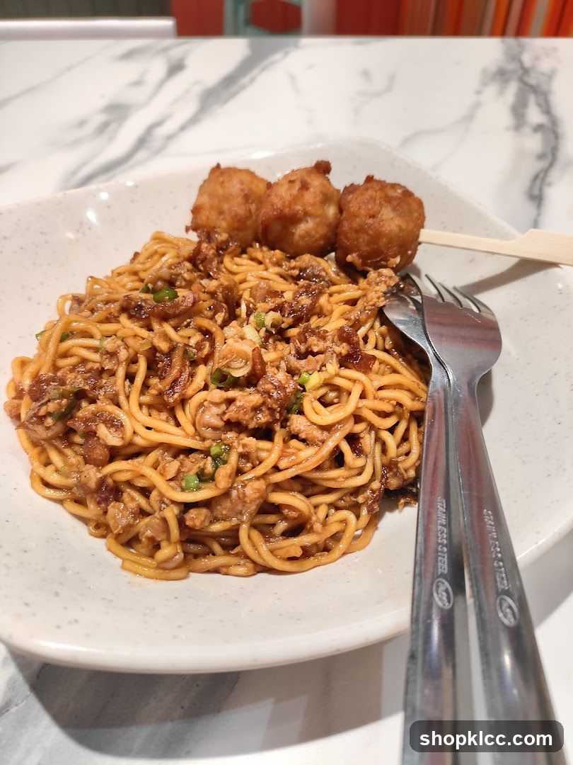 Noodles with Meat and Fried Balls