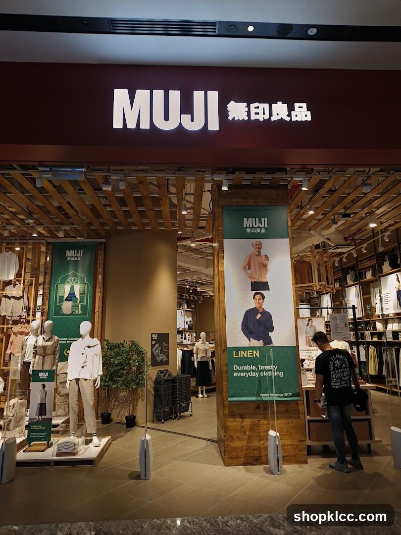 MUJI Storefront
