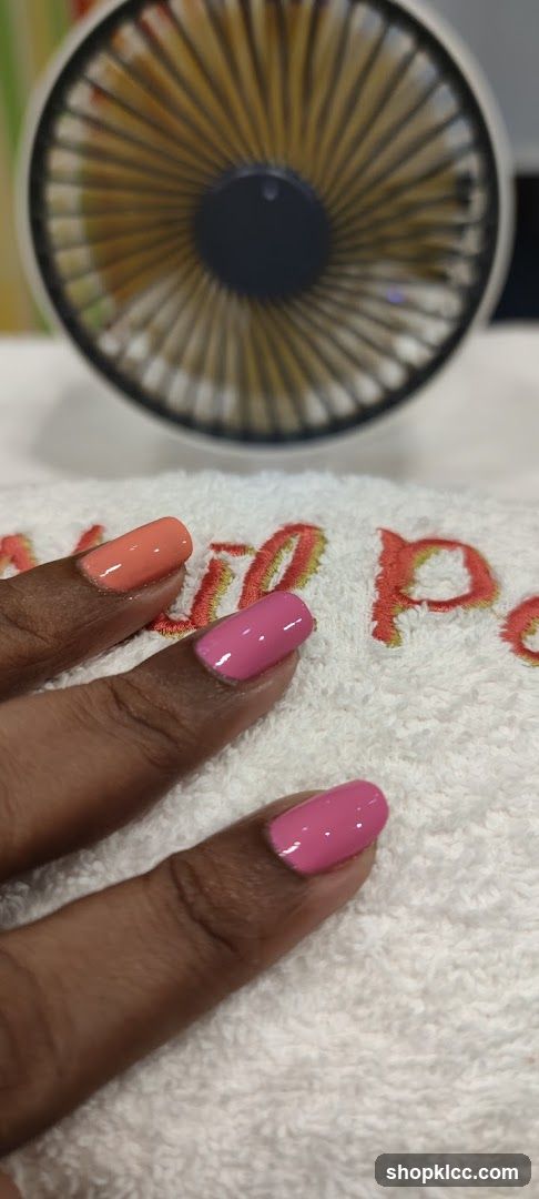 Nails with Fan
