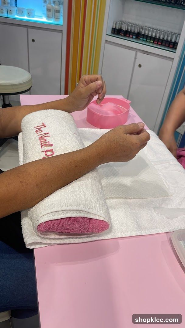 Nail Salon Service