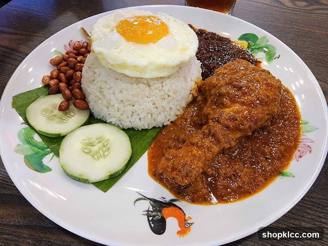 Nasi Lemak with Chicken Rendang