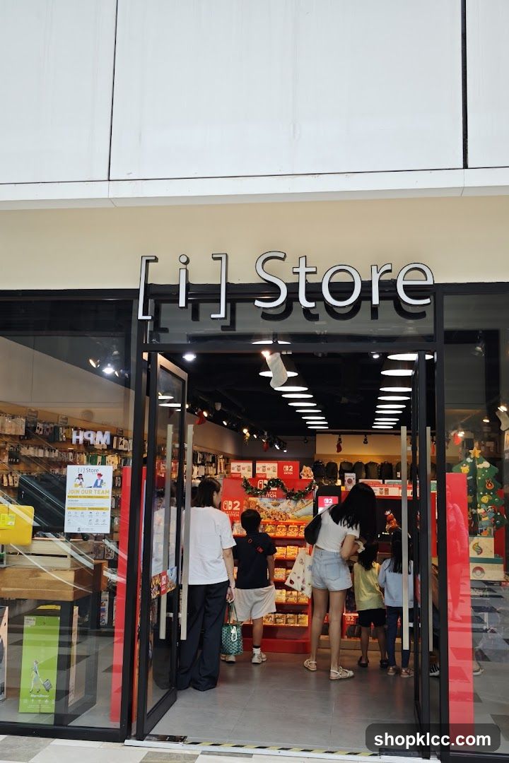 [ i ] Store @ Publika