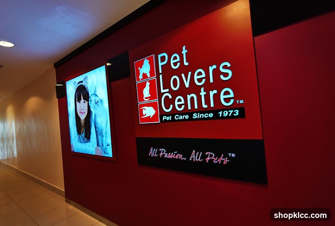 Pet Lovers Centre Signage