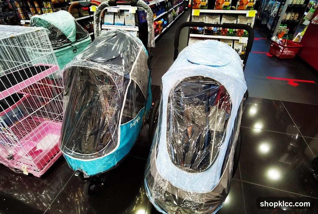 Pet Carriers and Cages