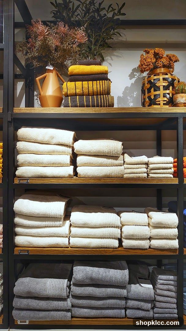 Towel Display