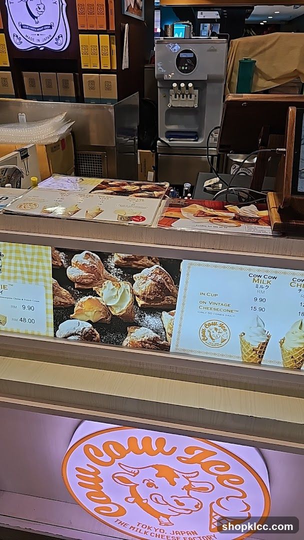 Dessert Shop Counter