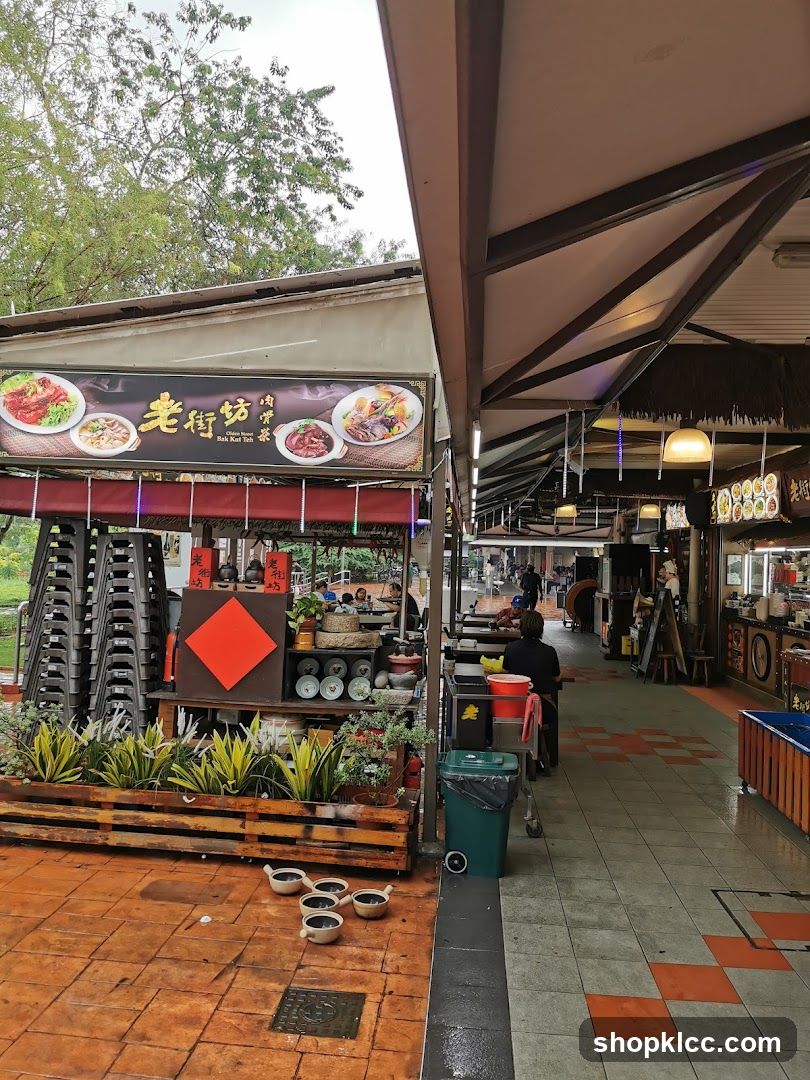 Outdoor Food Stalls