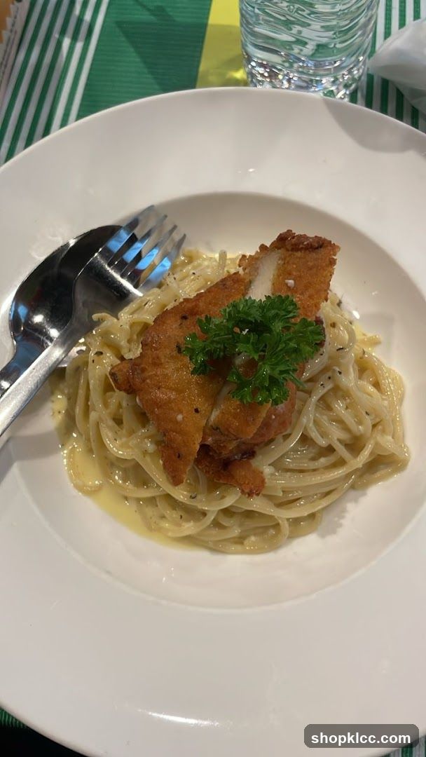 Spaghetti with Fried Chicken