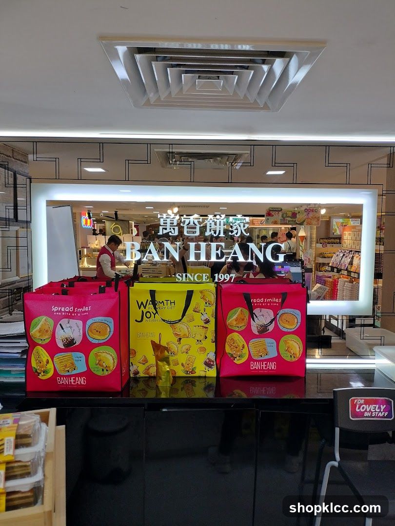 Ban Heang Storefront