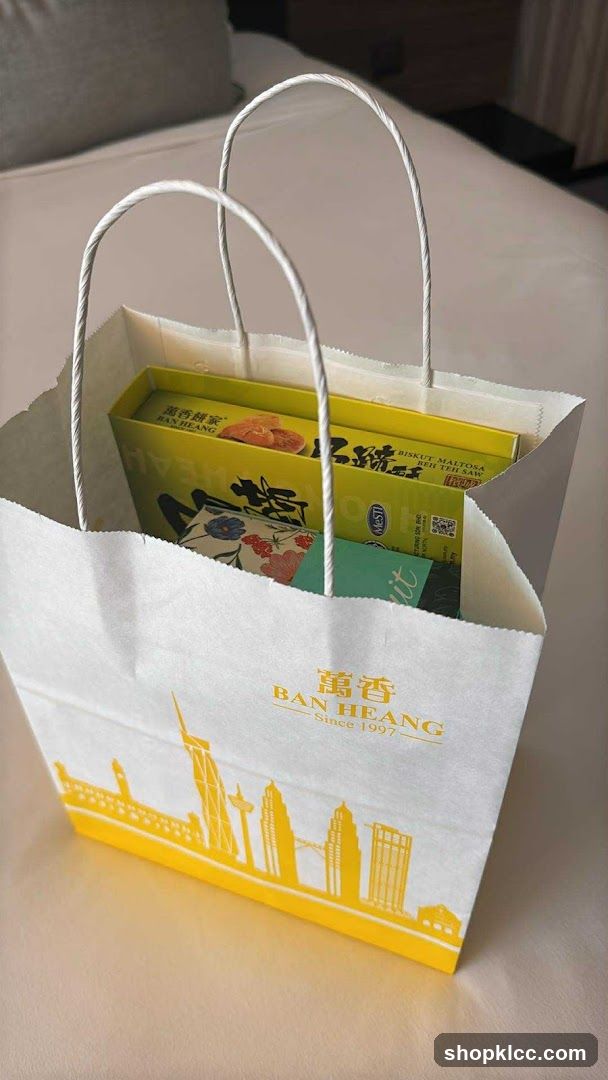 Gift Bag with Biscuits