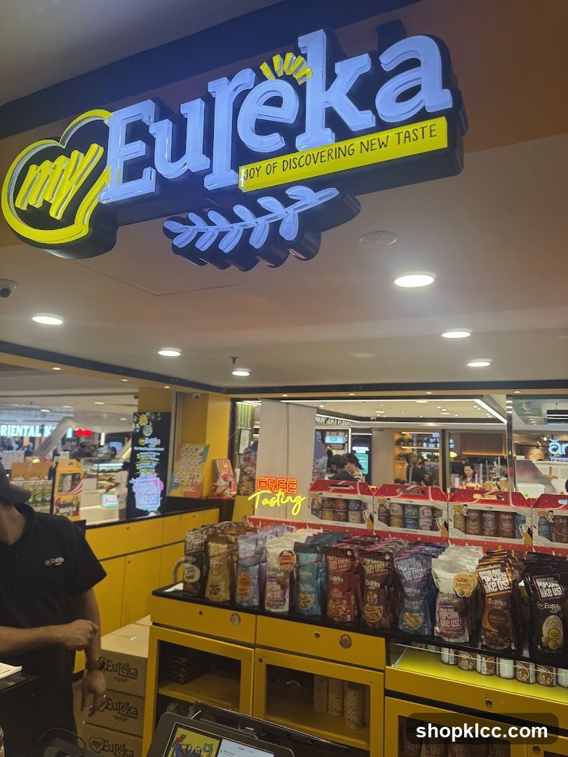 Eureka Snacks Display