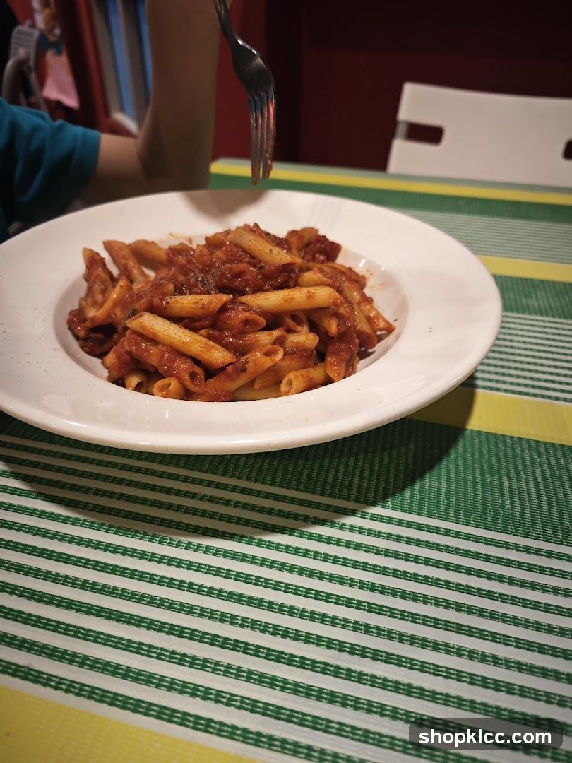 Penne Pasta with Tomato Sauce