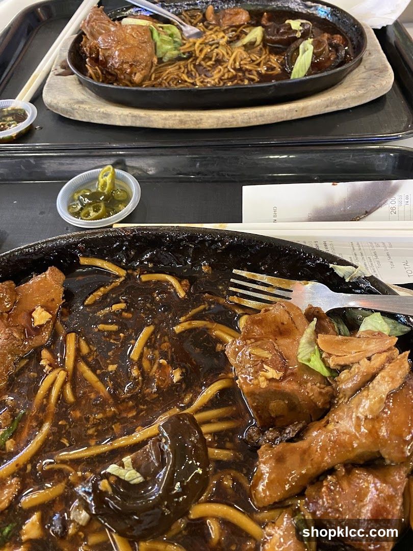 Sizzling Noodles
