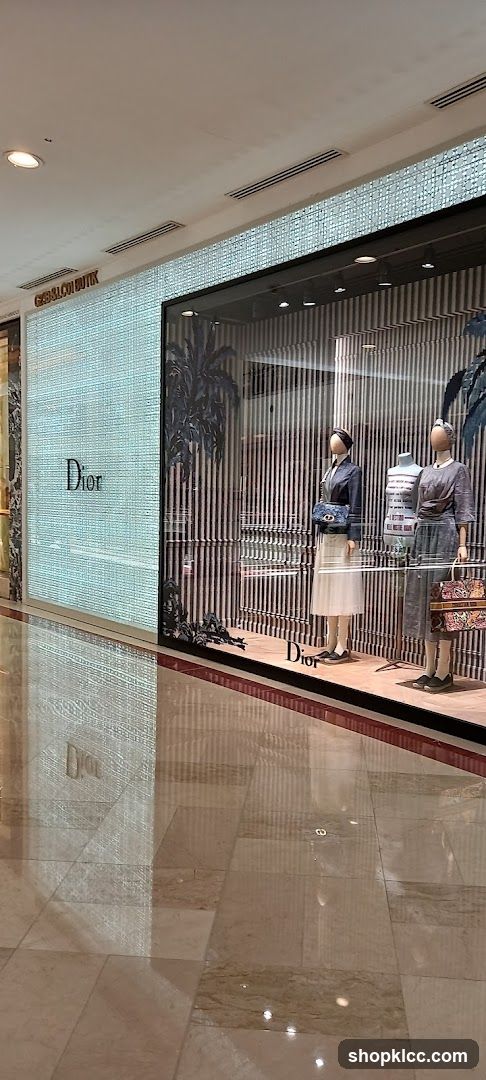 Dior Boutique