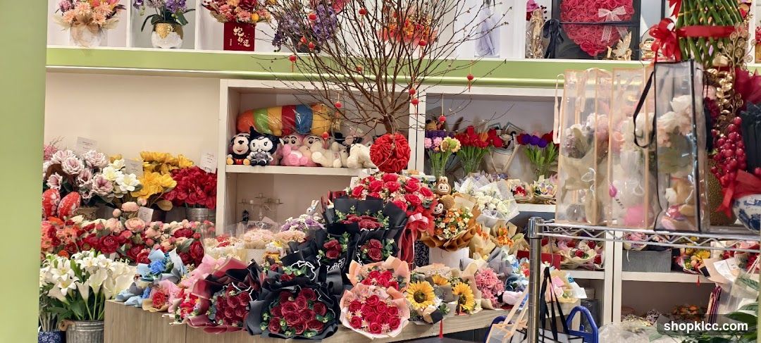 Flower Shop Interior Display